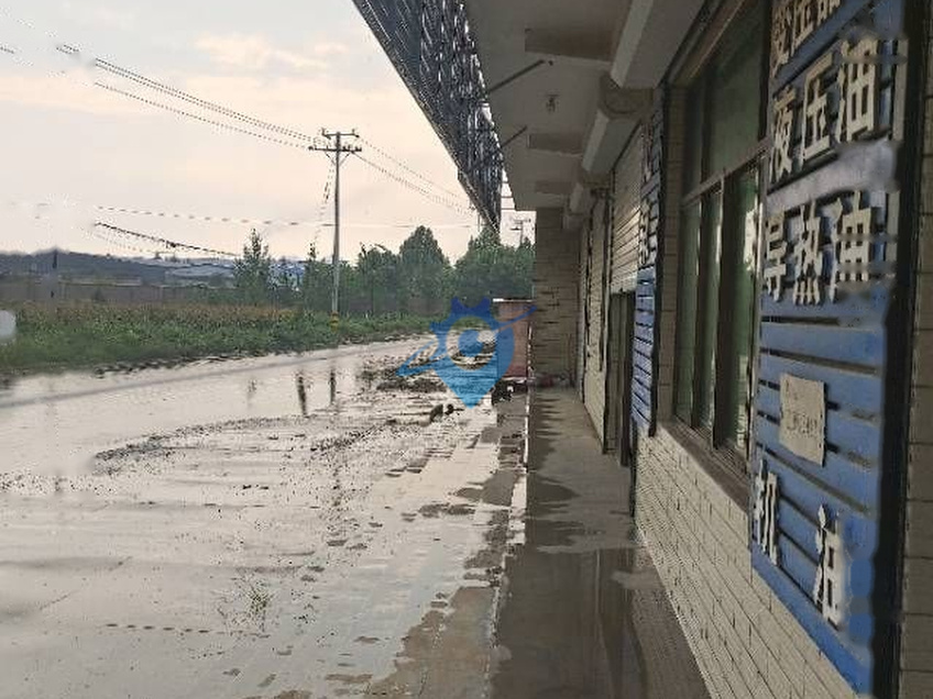 满城区独院出租，交通便利，停车方便